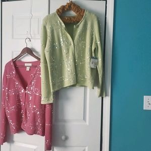 Light sweater,with sequences.